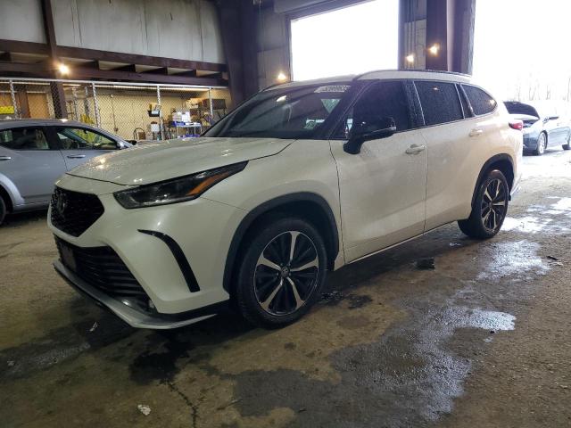 TOYOTA HIGHLANDER 2021