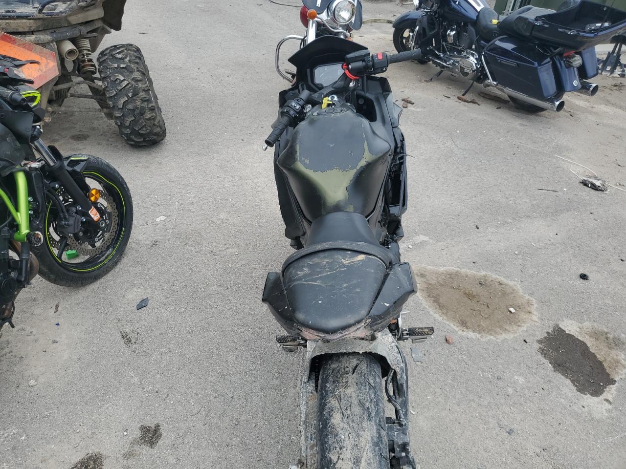 2024 Kawasaki Ex650 P VIN: ML5EXEP19RDAC1490 Lot: 54750695