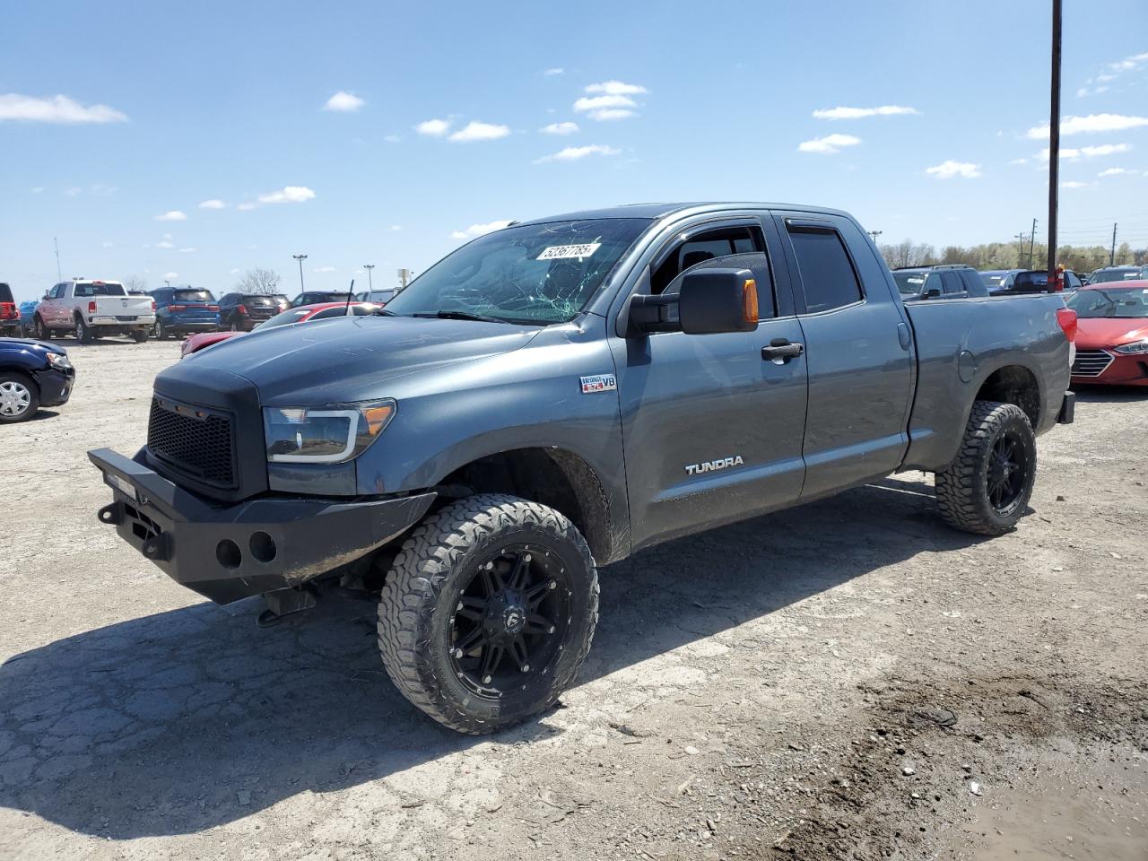 2010 Toyota Tundra Double Cab Sr5 na sprzedaż w Indianapolis, IN - Front End