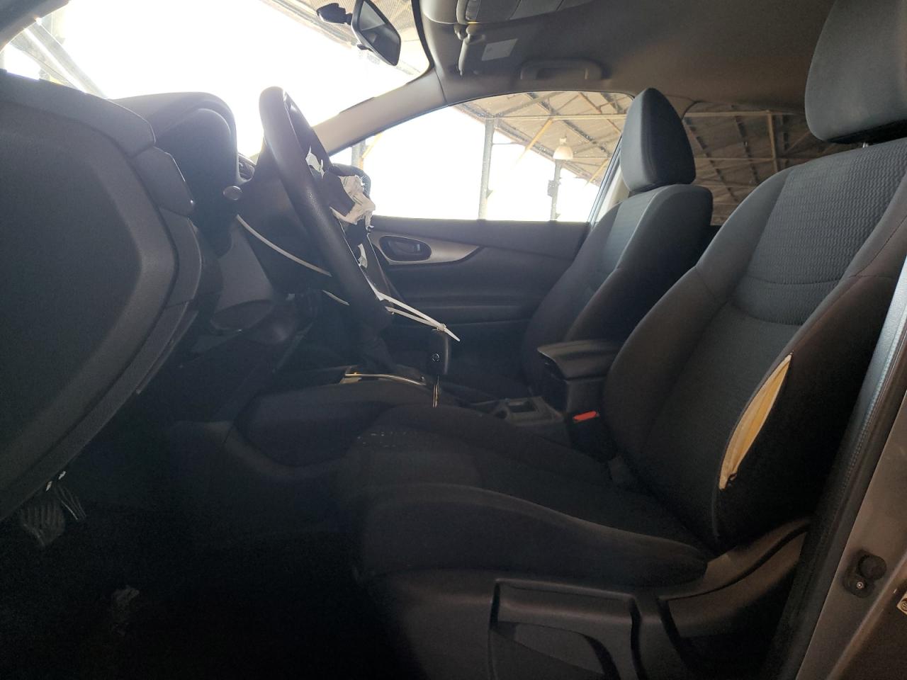 JN1BJ1CP4KW221463 NISSAN ROGUE 2019