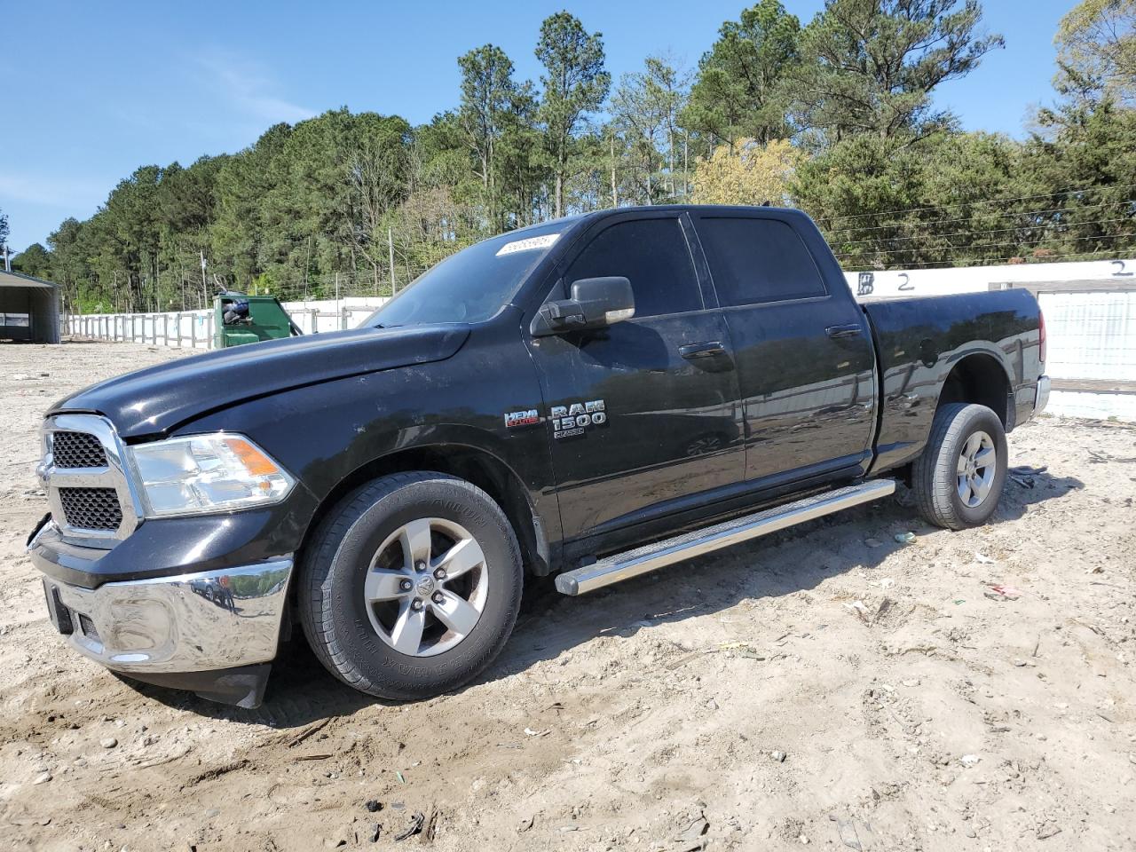 2020 Ram 1500 Classic Slt на продаже в Seaford, DE - Front End