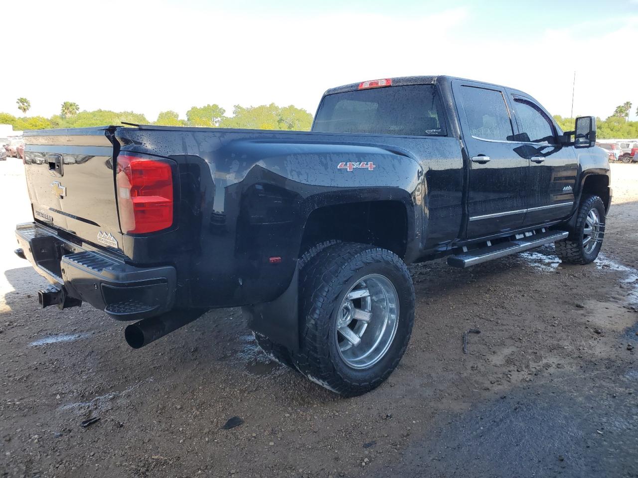 1GC4K1EY3HF172760 CHEVROLET ALL Models 2017