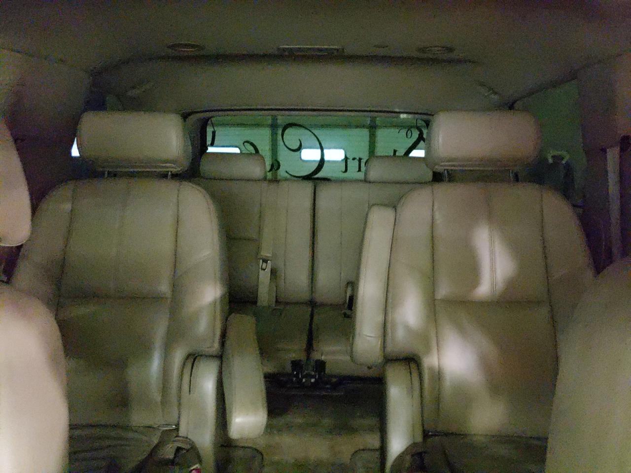2008 GMC Yukon VIN: 1GKFK130X8J134241 Lot: 54070025