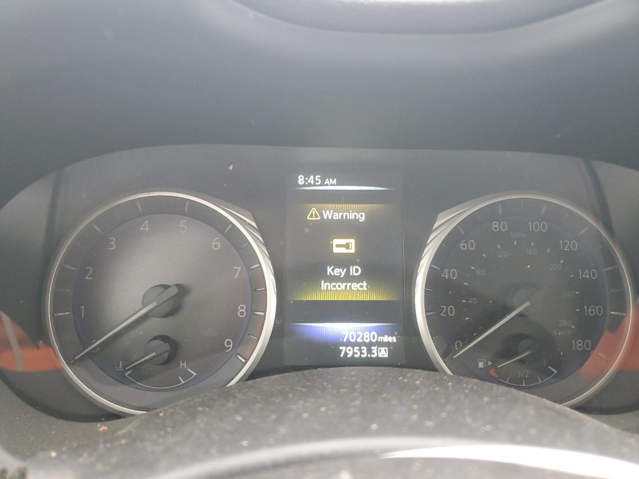 2017 Infiniti Q50 - Image 9