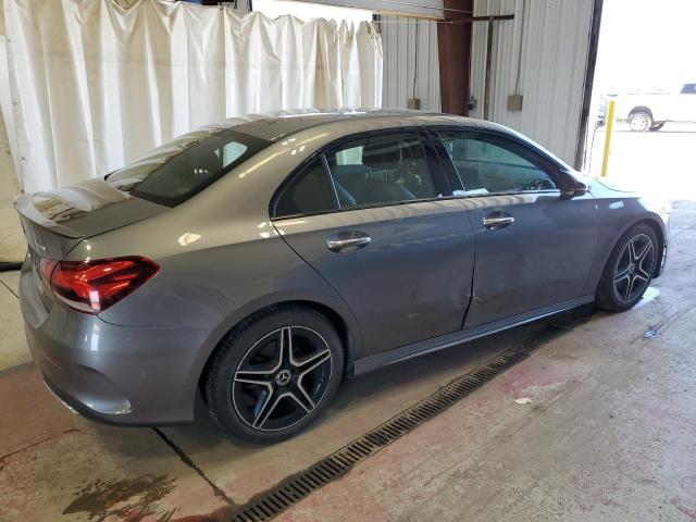  MERCEDES-BENZ A-CLASS 2019 Szary