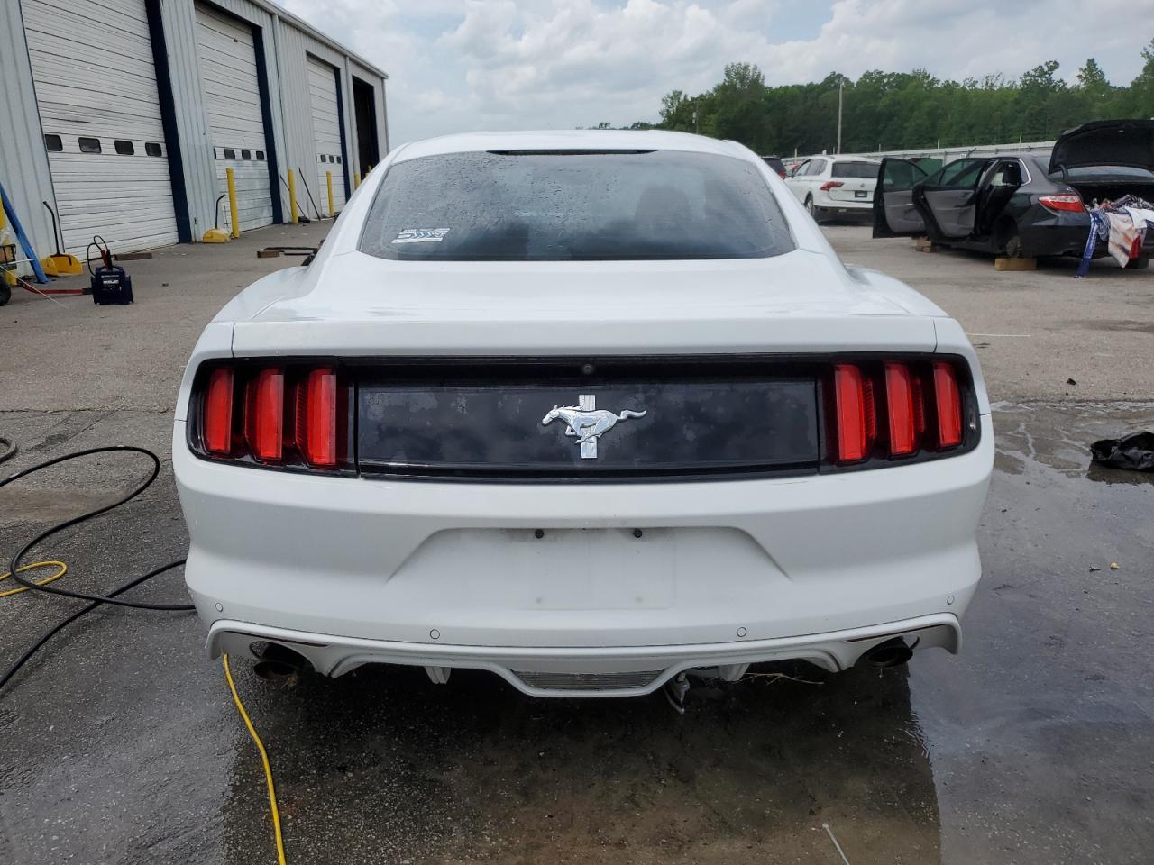 1FA6P8AM2H5305008 FORD ALL Models 2017