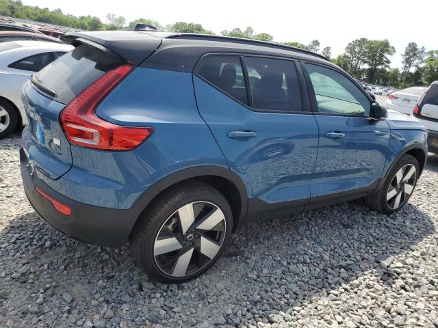 VOLVO XC40 2024 Синий