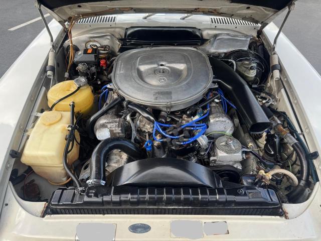 1981 MERCEDES-BENZ 380 SL