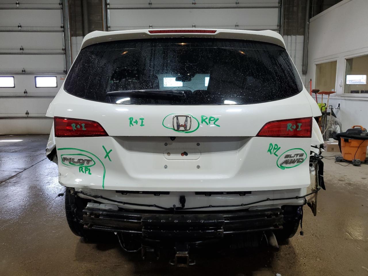 5FNYF6H01HB051299 HONDA PILOT 2017