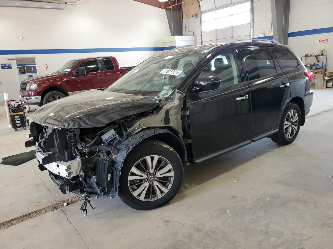 2019 Nissan Pathfinder S იყიდება Sandston-ში, VA - Front End