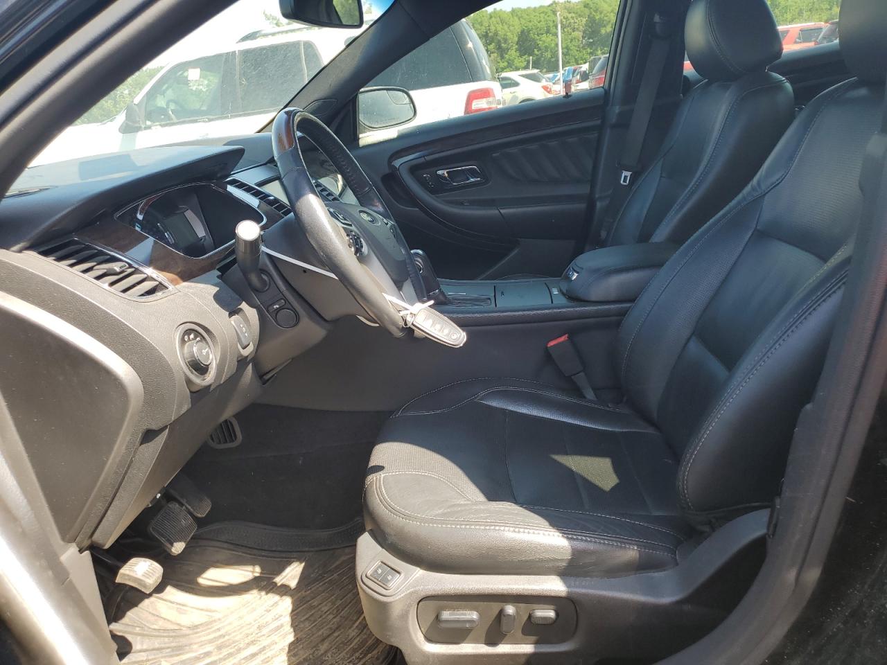 2015 Ford Taurus Limited VIN: 1FAHP2F83FG110490 Lot: 54494535