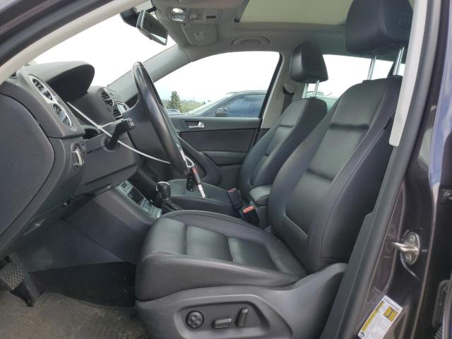  VOLKSWAGEN TIGUAN 2016 Угольный