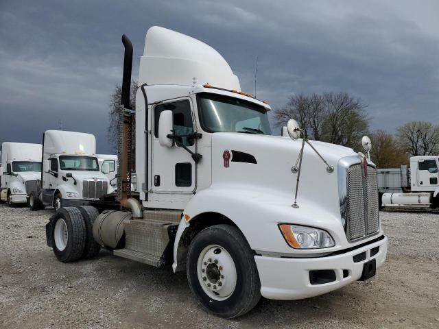 2013 Kenworth T660 Semi Truck