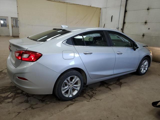  CHEVROLET CRUZE 2019 Серебристый
