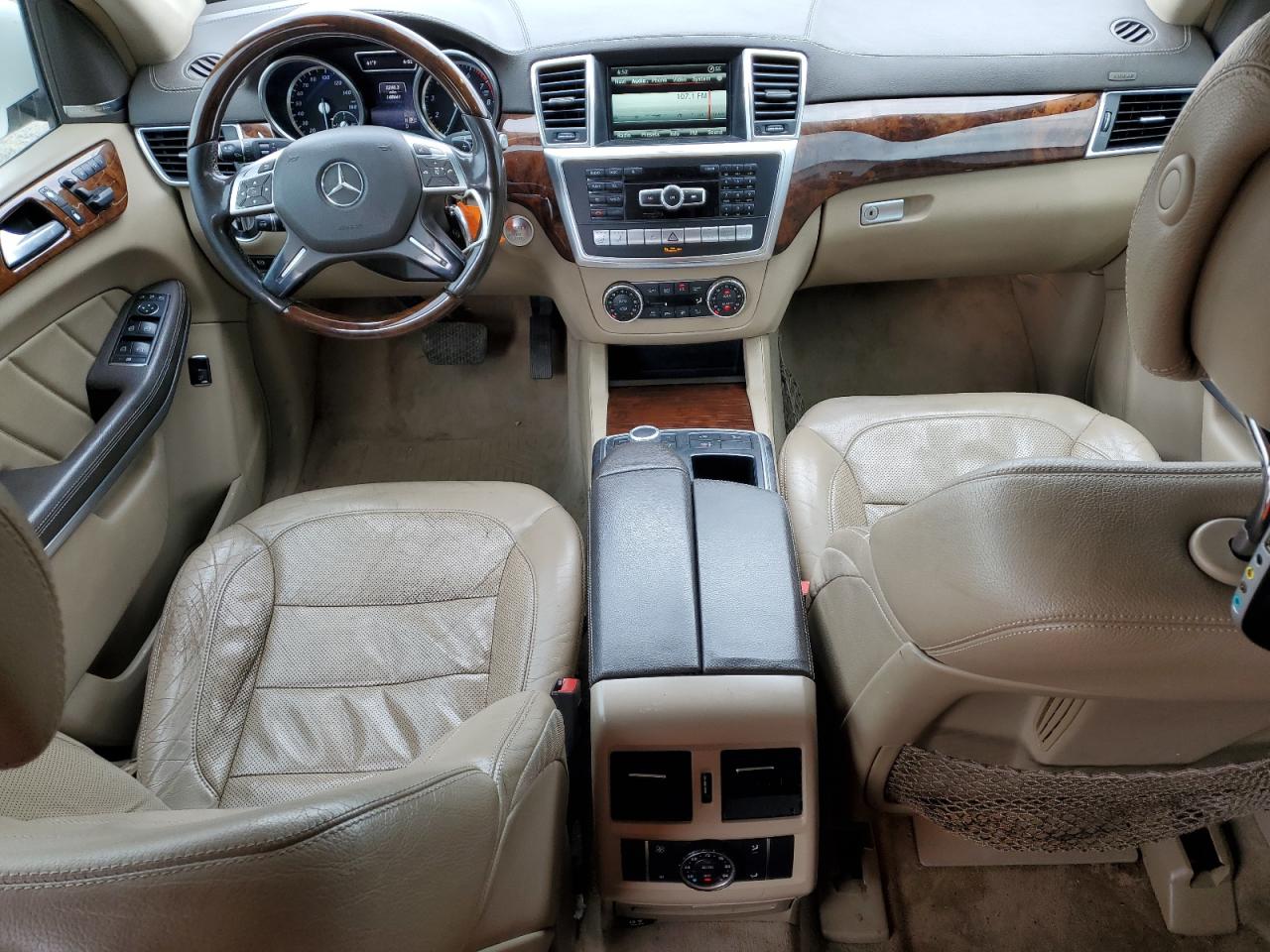 2015 Mercedes-Benz Gl 550 4Matic VIN: 4JGDF7DE5FA518540 Lot: 53650685
