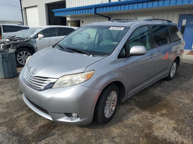 2011 Toyota Sienna Xle
