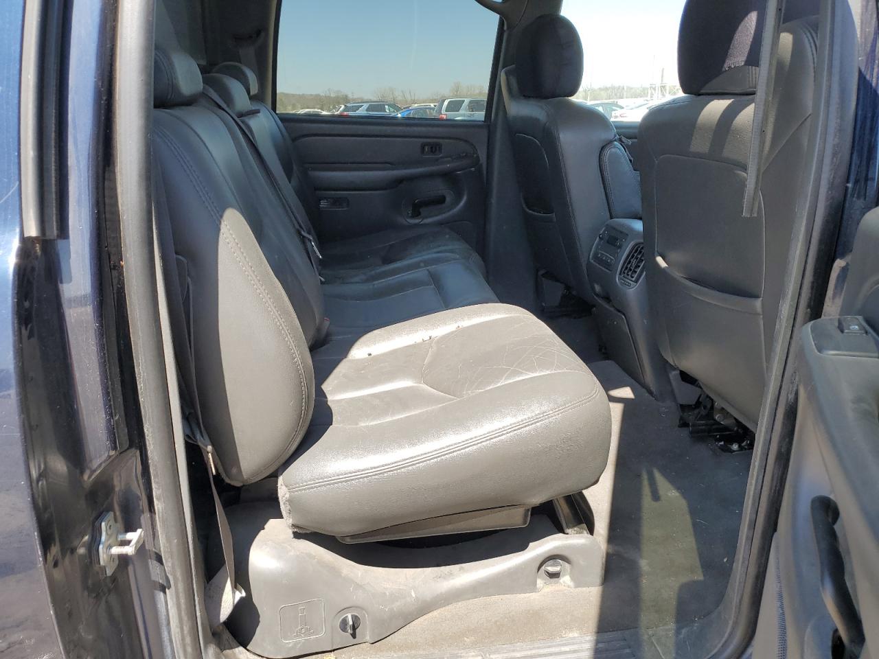 2004 Chevrolet Avalanche K1500 VIN: 3GNEK12T34G231075 Lot: 52164355