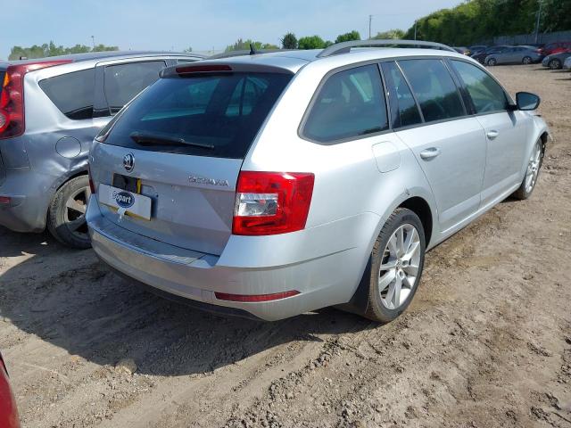 2019 SKODA OCTAVIA SE