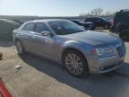 Kansas City, KS에서 판매 중인 2011 Chrysler 300C  - Minor Dent/Scratches