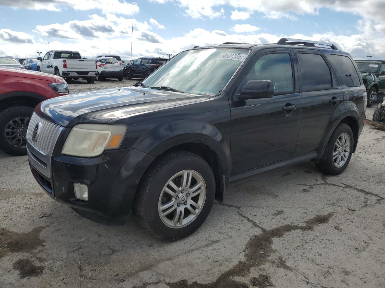 2010 Mercury Mariner Premier for Sale in Indianapolis, IN - Normal Wear