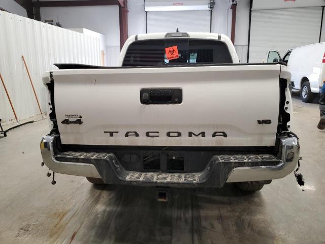  TOYOTA TACOMA 2021 Biały