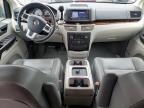 2013 Volkswagen Routan Sel Premium for Sale in Elgin, IL - Front End