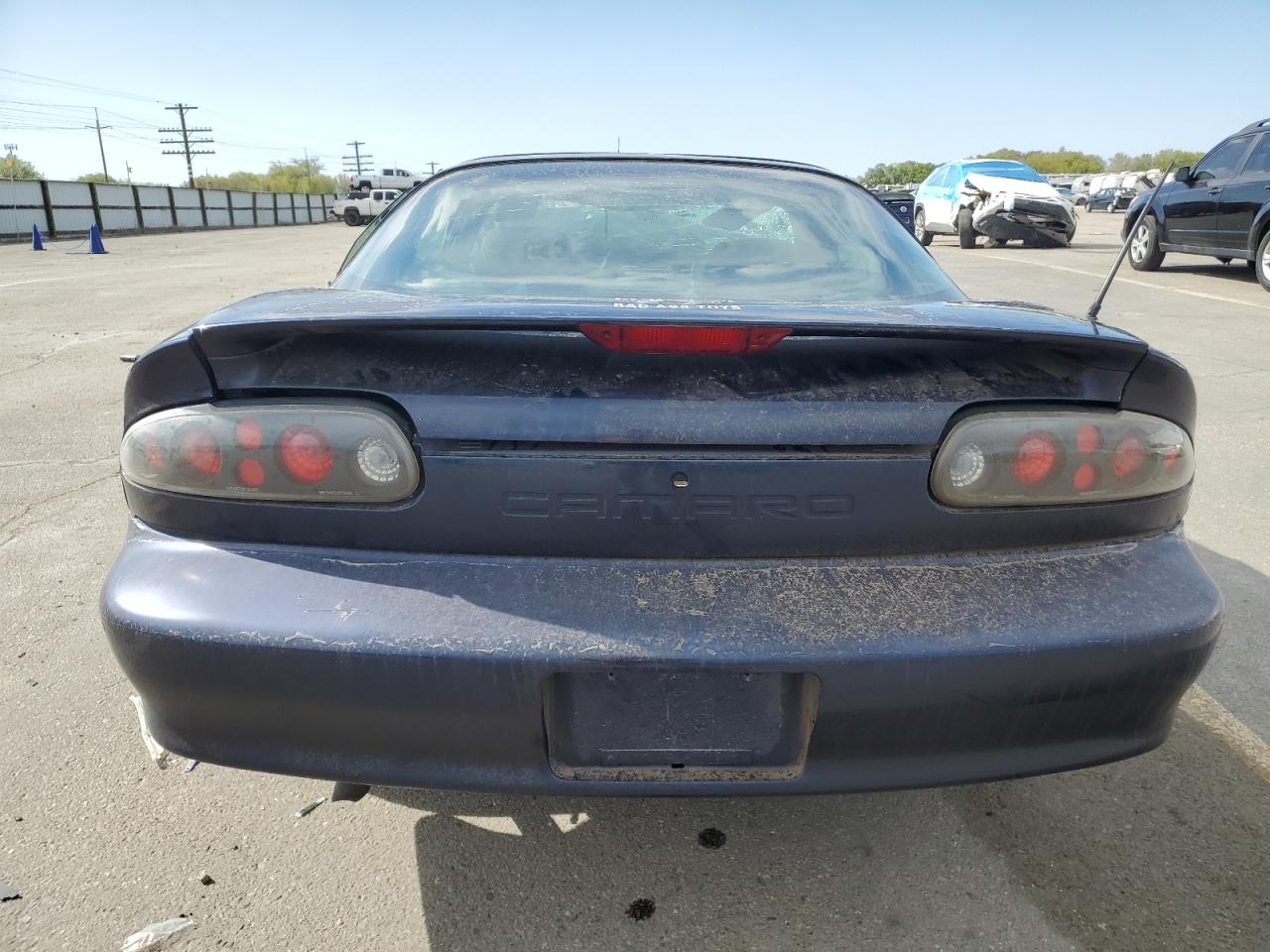 1998 Chevrolet Camaro VIN: 2G1FP22K3W2129057 Lot: 54251645