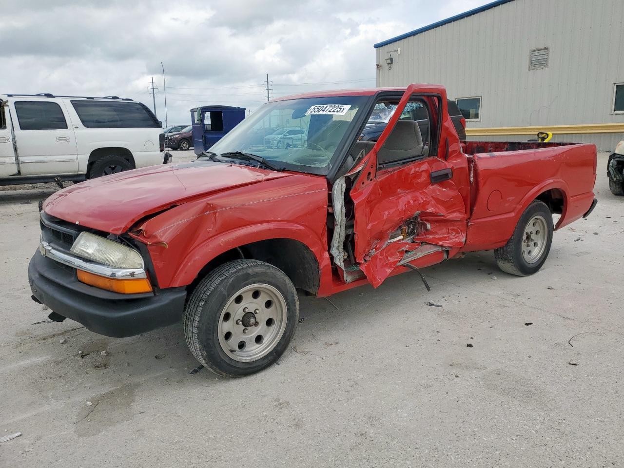 2002 Chevrolet S Truck S10 for Sale in Haslet, TX - Side