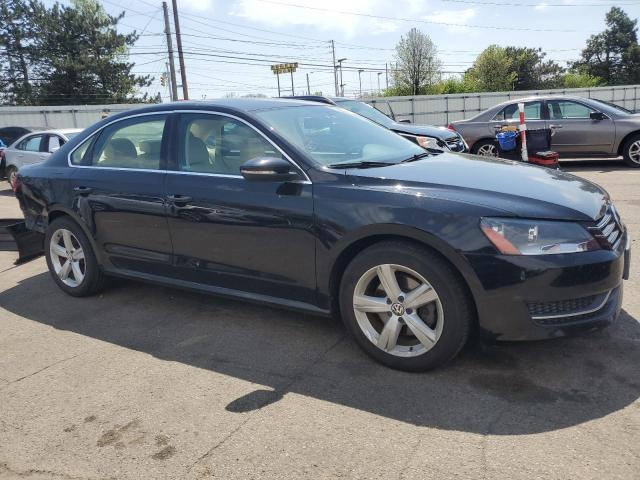  VOLKSWAGEN PASSAT 2012 Черный