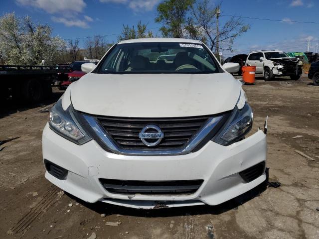  NISSAN ALTIMA 2017 Biały