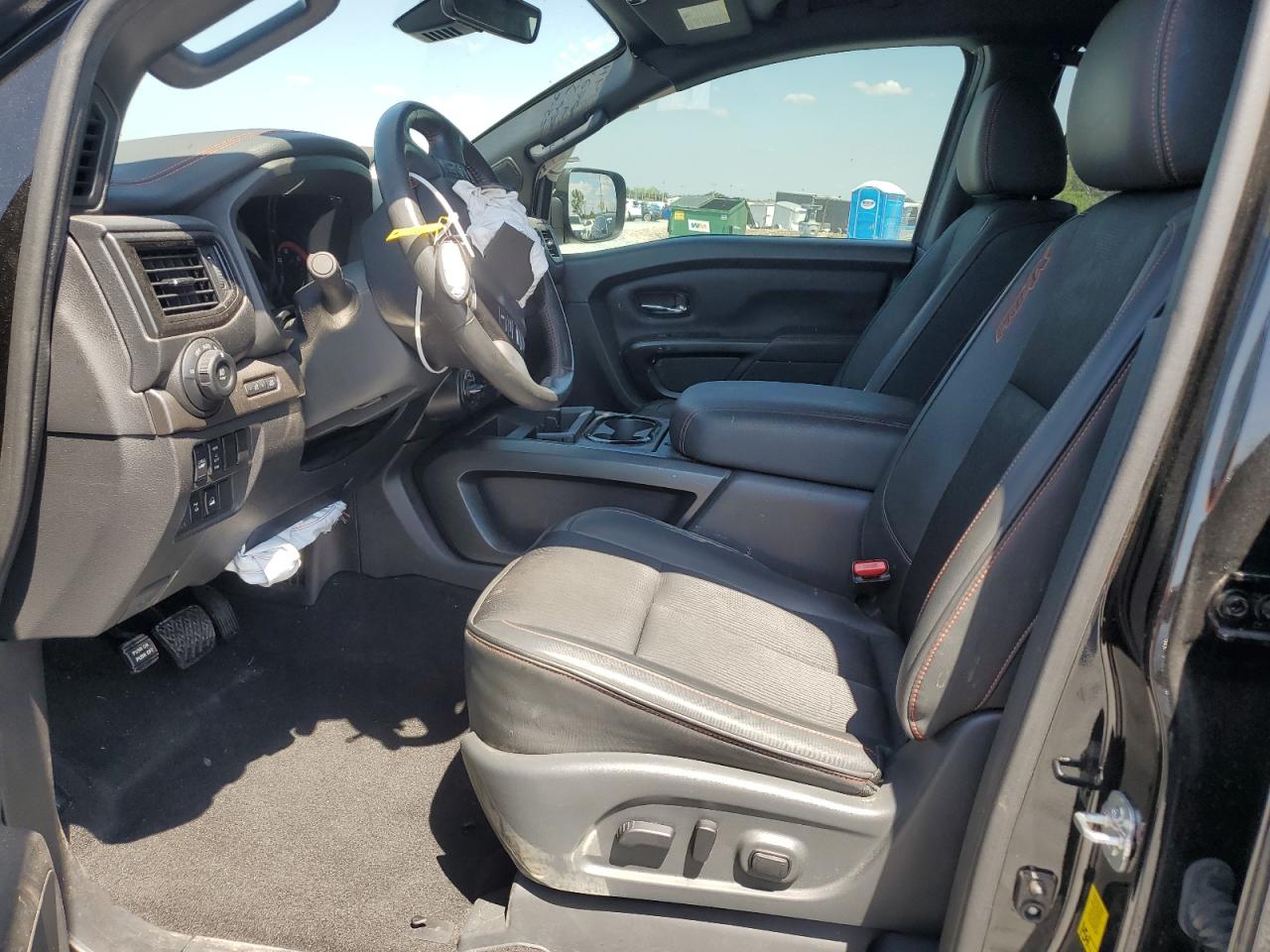 1n6aa1ed2pn115843 1N6AA1ED2PN115843 2023 Nissan Titan Sv