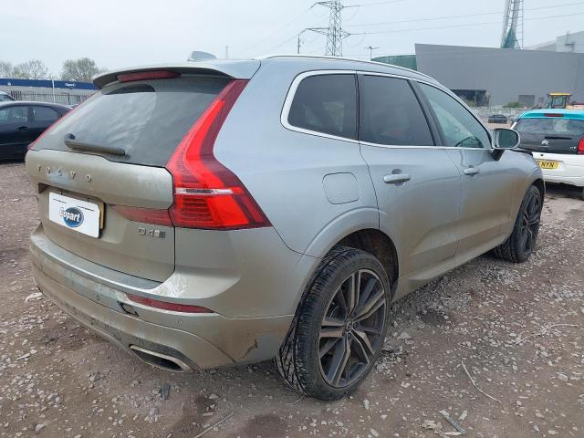 2019 VOLVO XC60 R-DES