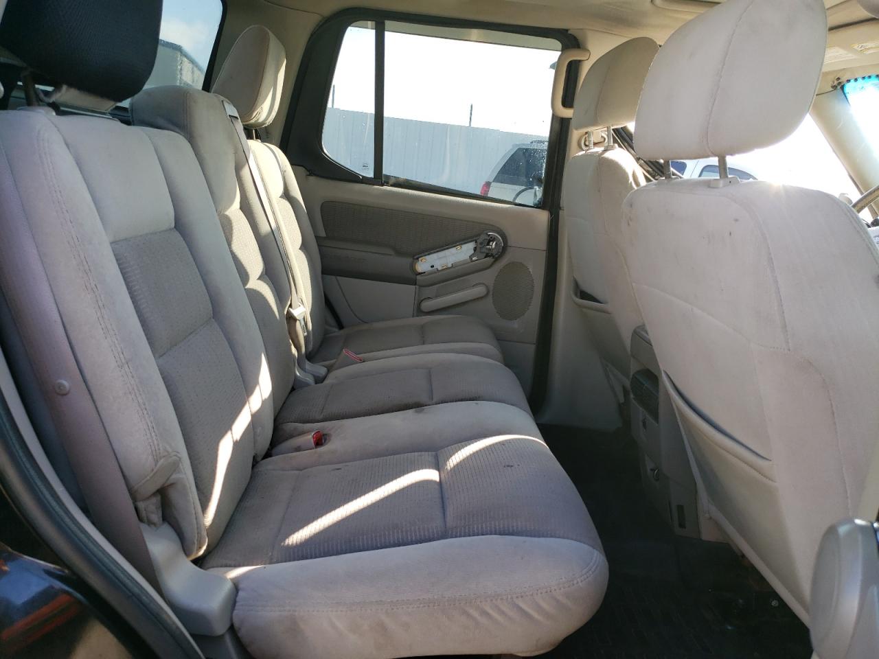 2007 Ford Explorer Sport Trac Xlt VIN: 1FMEU51887UA18322 Lot: 51494845