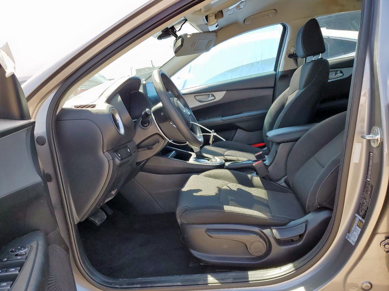 2023 Kia Forte Lx VIN: 3KPF24AD4PE627413 Lot: 53784485