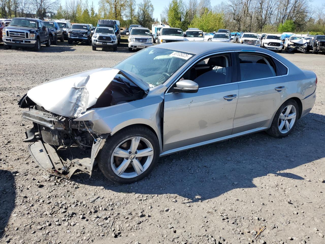 Portland, OR에서 판매 중인 2013 Volkswagen Passat Se - Front End