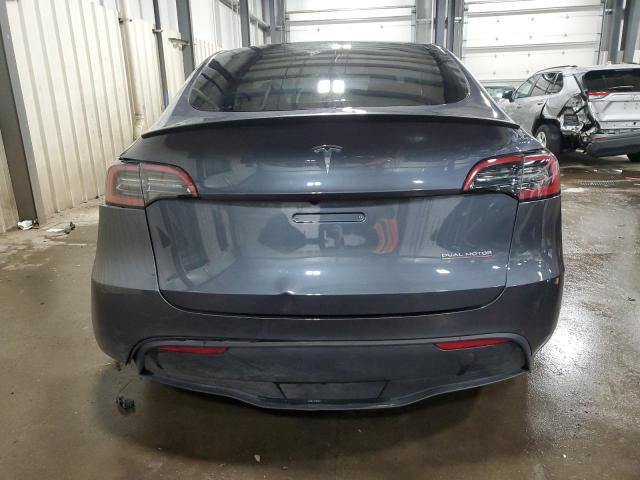  TESLA MODEL Y 2023 Szary