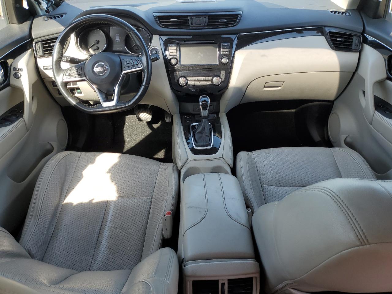 JN1BJ1CR0KW310822 NISSAN ROGUE 2019