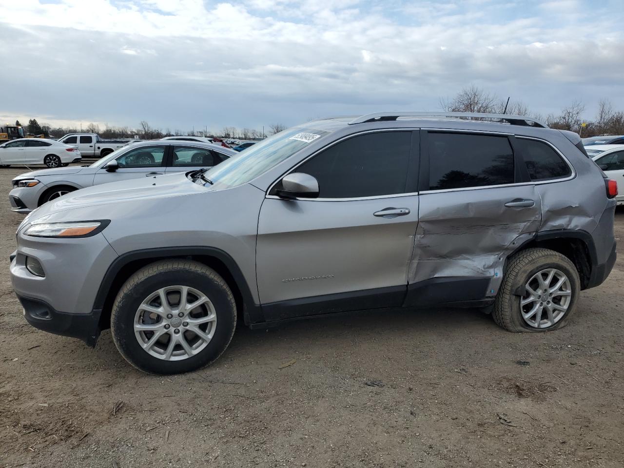 2018 Jeep Cherokee Latitude for Sale in London, ON - Side
