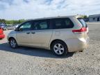 2012 Toyota Sienna Base იყიდება Lumberton-ში, NC - Front End