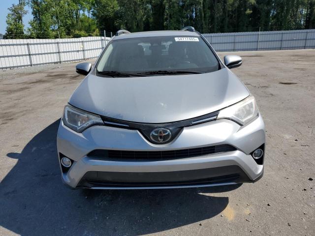  TOYOTA RAV4 2018 Srebrny