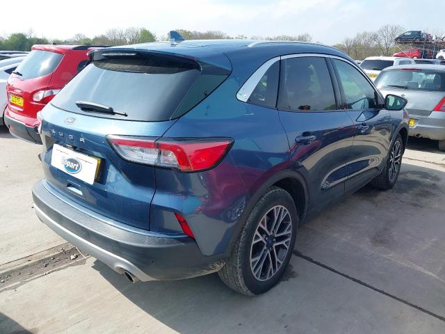 2021 FORD KUGA TITAN