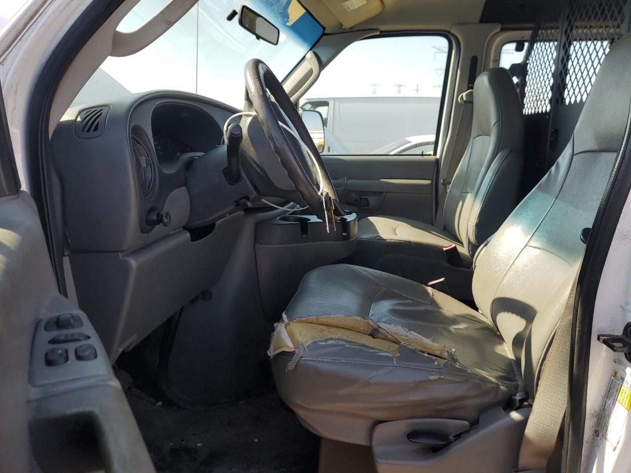 1FTNE14W48DA47158 2008 Ford Econoline E150 Van