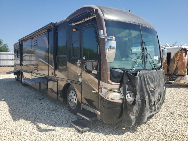2004 Freightliner                Chassis X