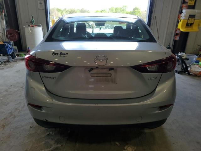  MAZDA 3 2017 Srebrny