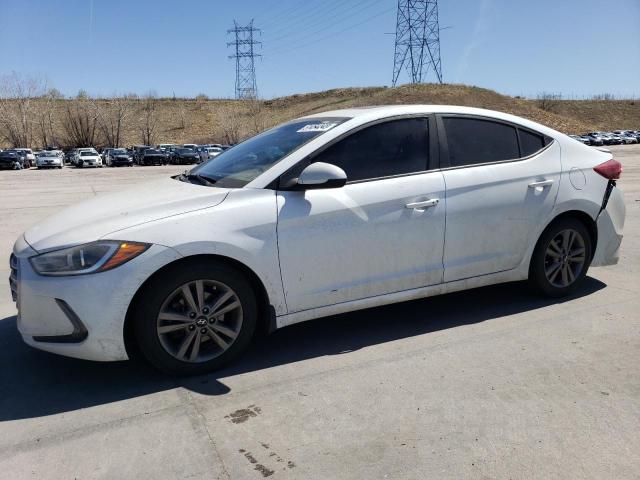  HYUNDAI ELANTRA 2018 Белый