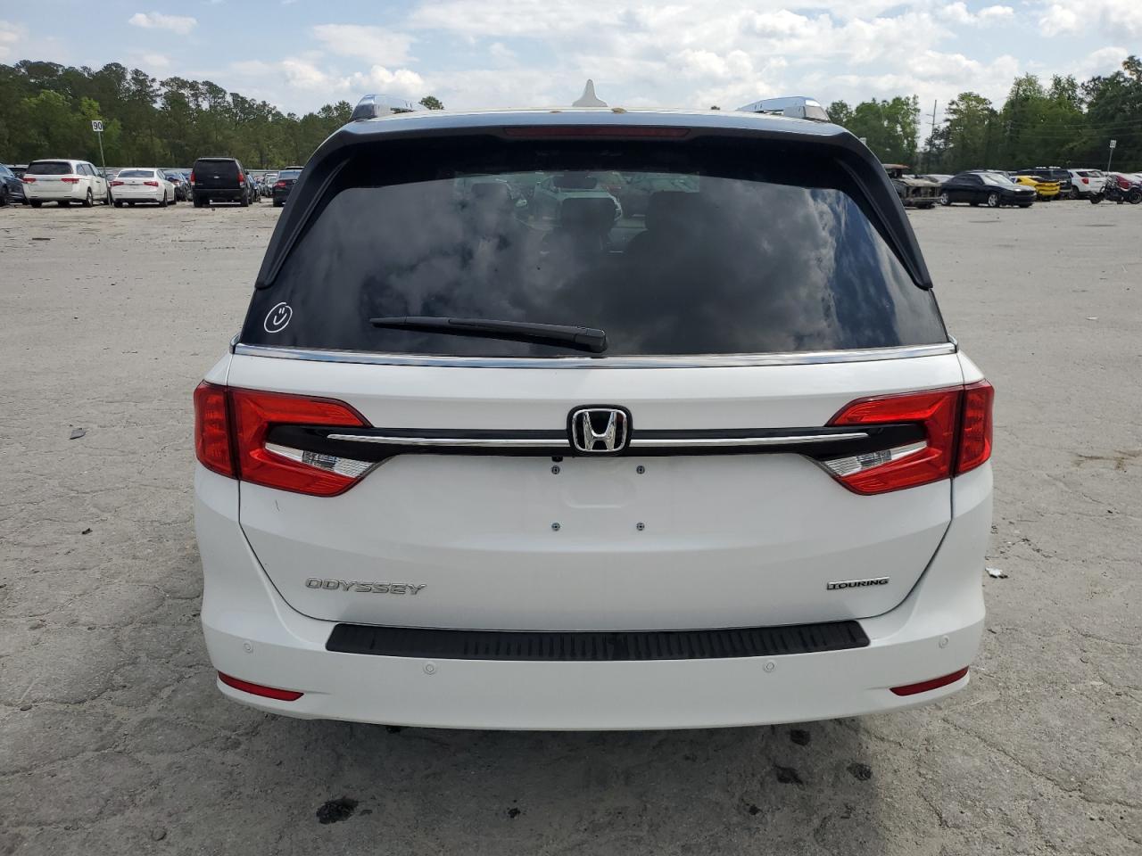 2024 Honda Odyssey Touring VIN: 5FNRL6H81RB055275 Lot: 52676455
