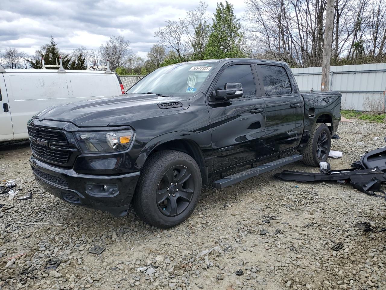 2020 Ram 1500 Big Horn/Lone Star იყიდება Windsor-ში, NJ - Rear End