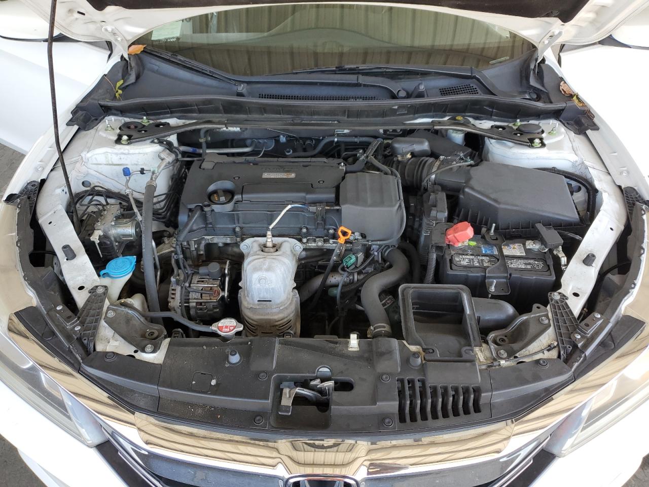1HGCR2F57HA208935 HONDA ACCORD 2017