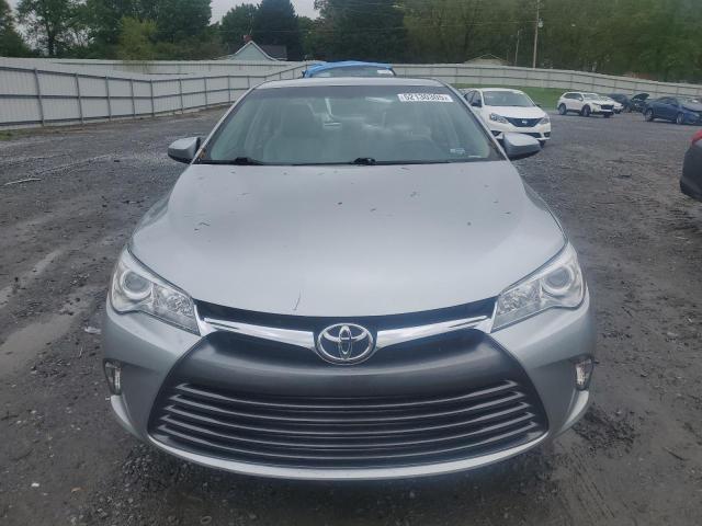  TOYOTA CAMRY 2015 Silver
