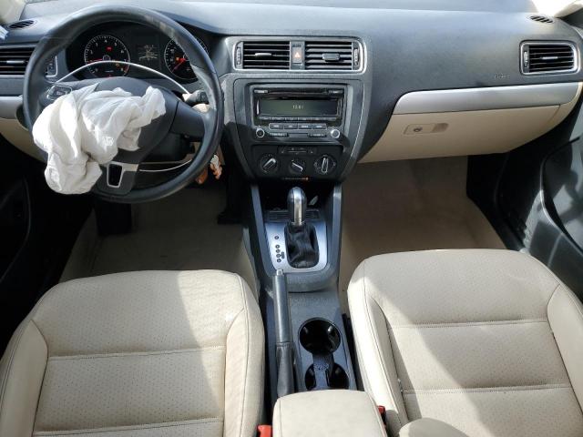  VOLKSWAGEN JETTA 2014 Чорний